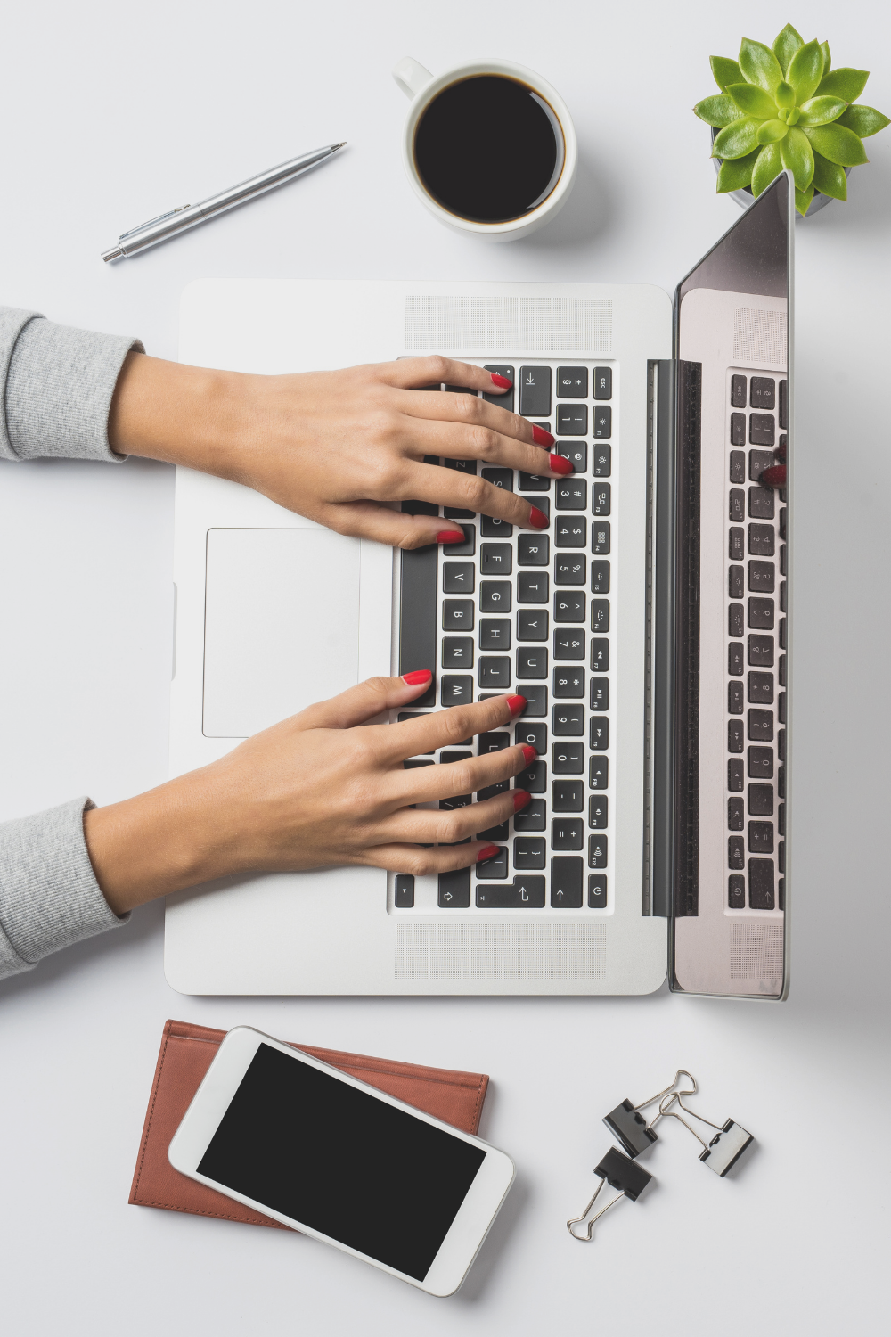 Make Money Online Through Freelance Writing photo