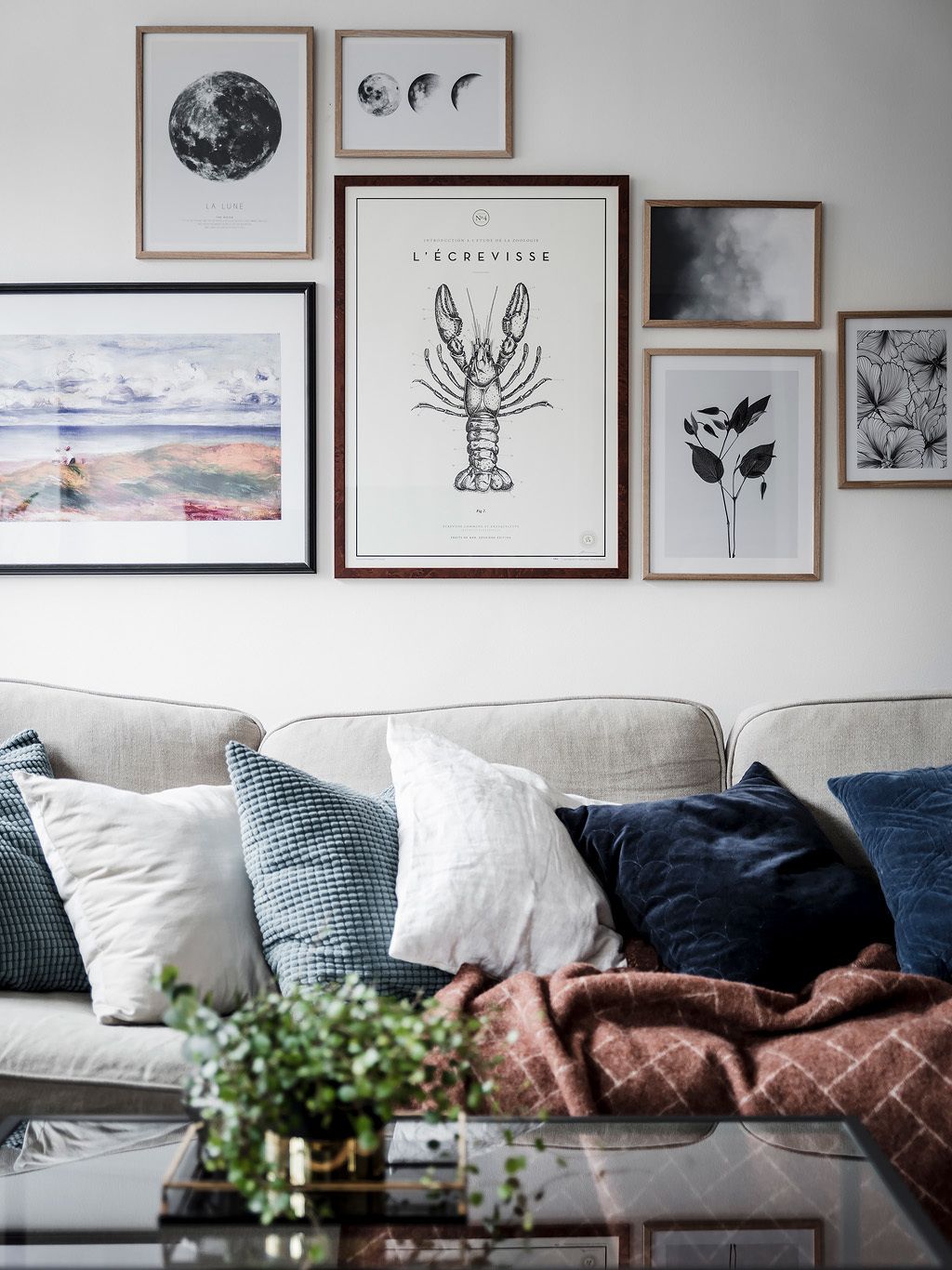 How To Decorate Above Your Sofa (20 Brilliant Ideas on a Budget)