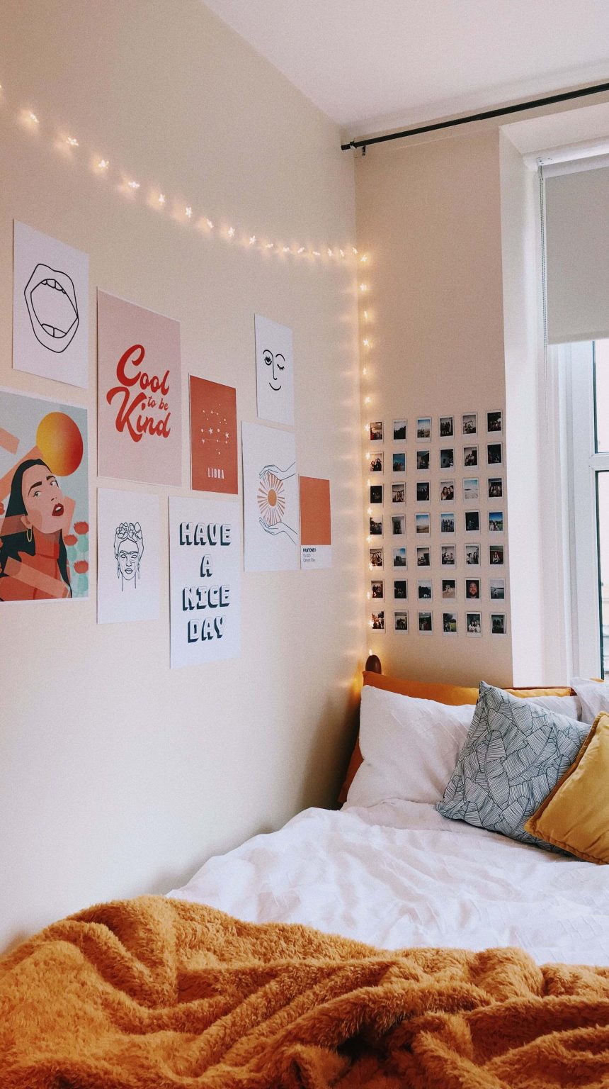 27 Best Aesthetic Rooms With Led Lights And Vines