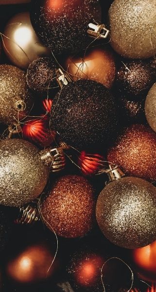 gold christmas ornaments