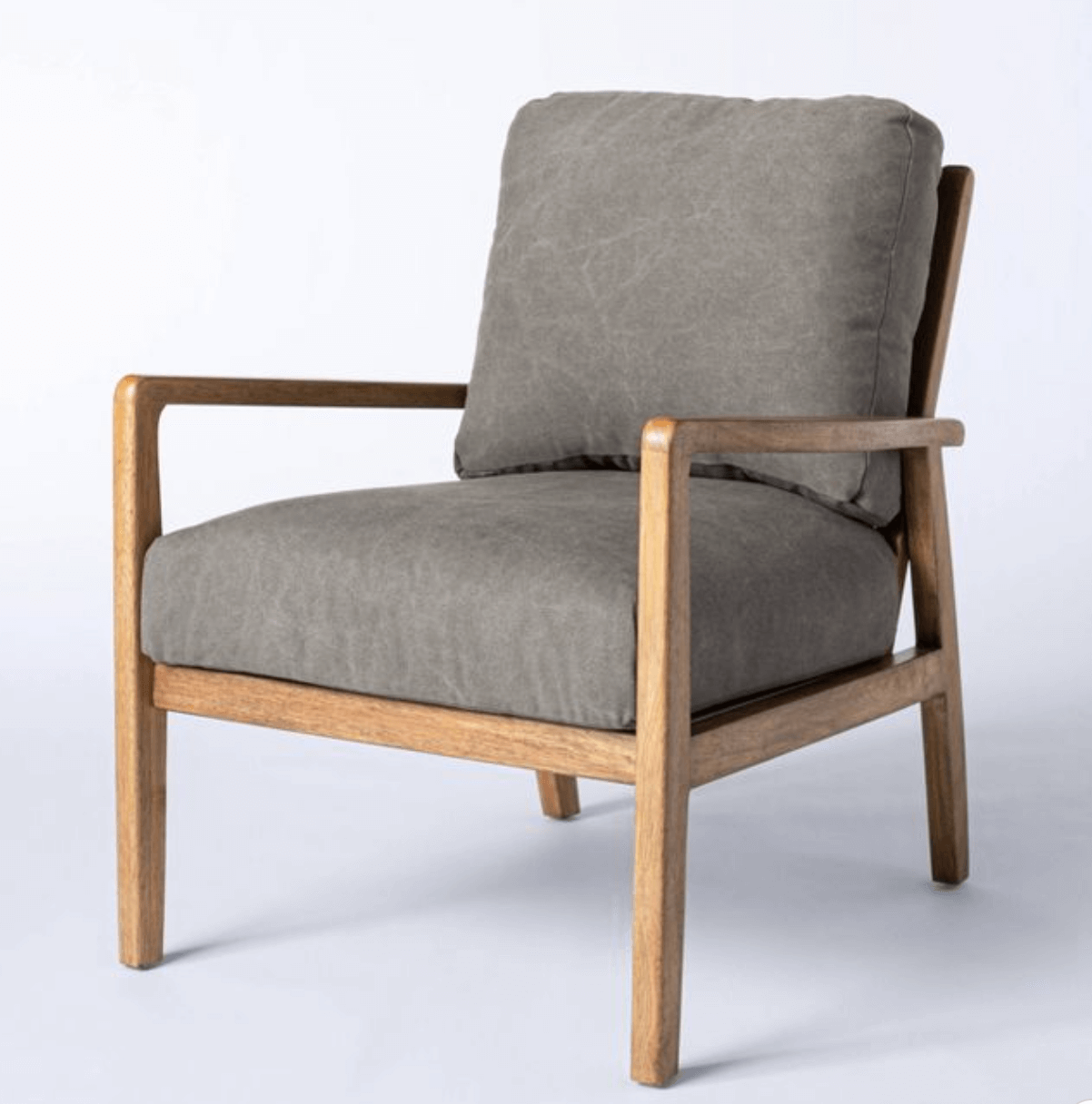 15 Best Comfortable Chairs for Small Spaces that are Brimming with Style