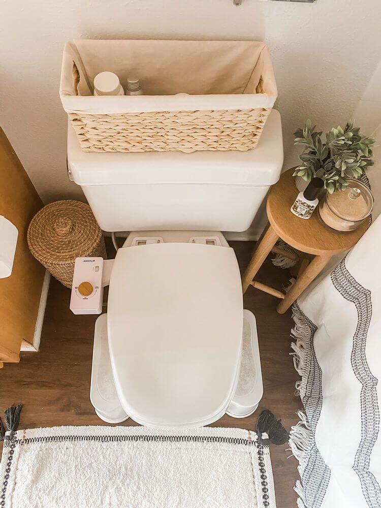 small bathroom storage baskets