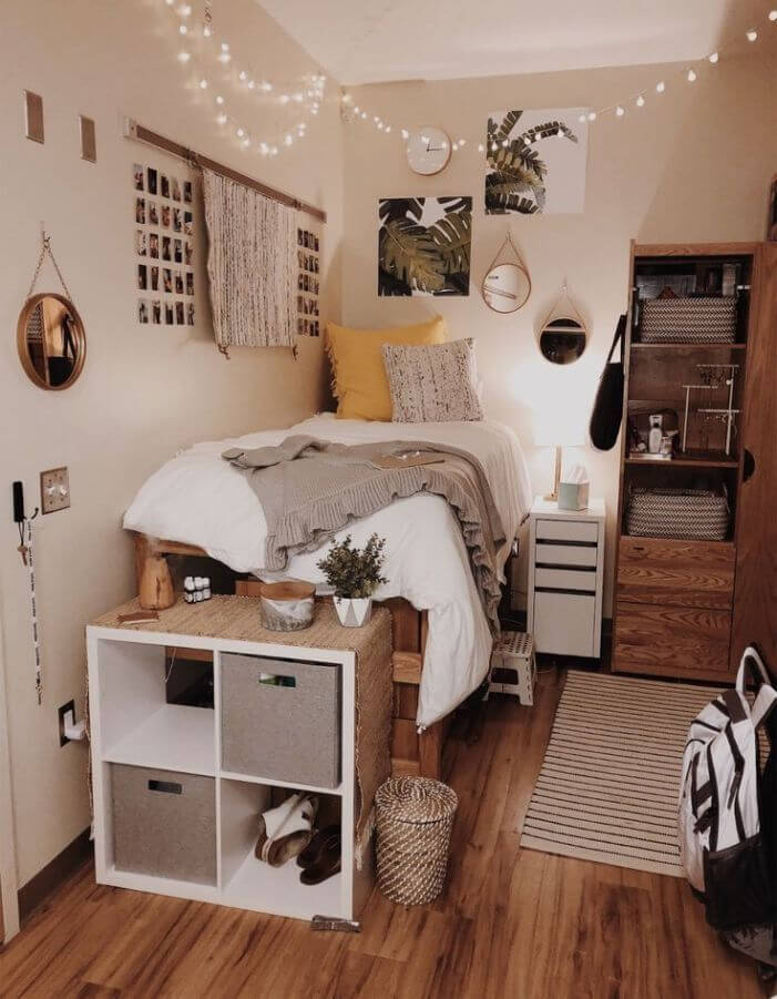 college dorm room cozy