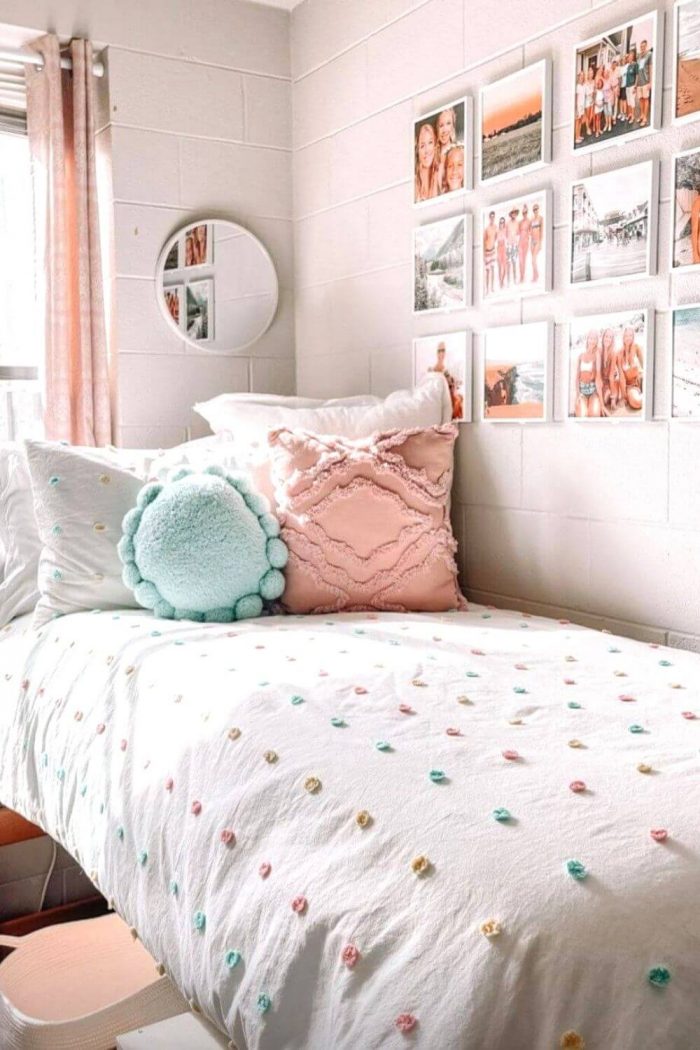 36 Absolute Best College Dorm Room Ideas For Girls in 2022