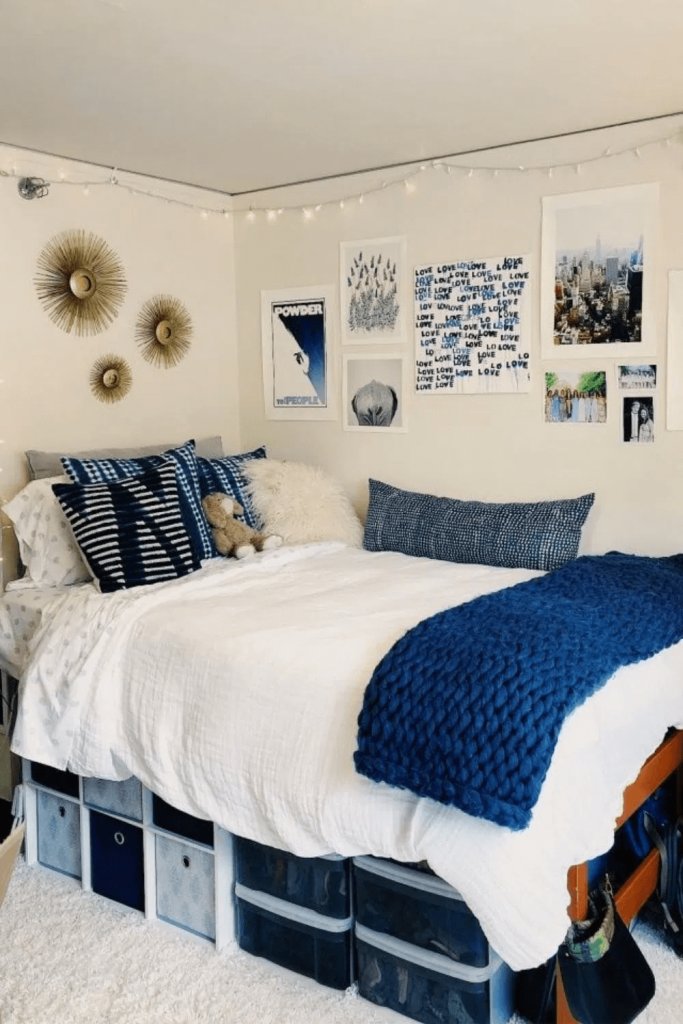 navy blue dorm room ideas