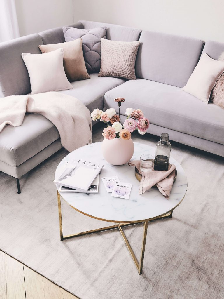 coffee table ideas for grey couch