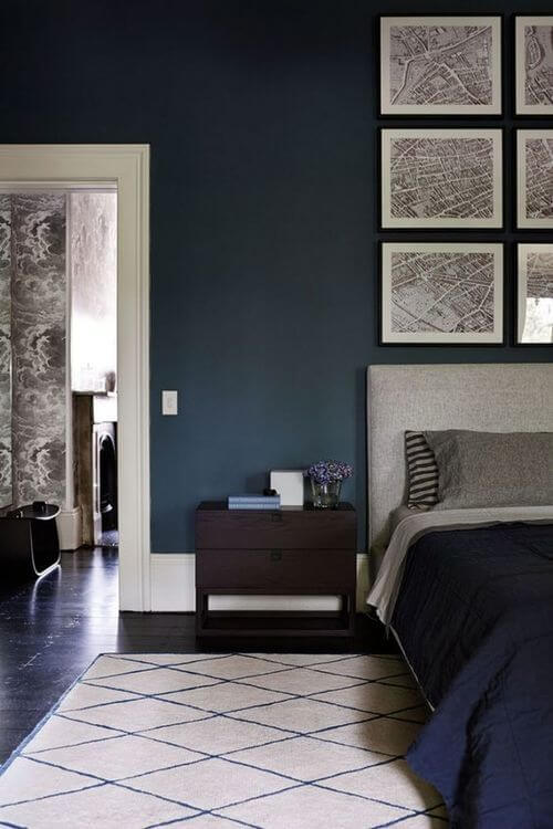 navy accent wall bedroom