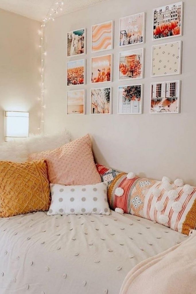 cozy minimalist dorm