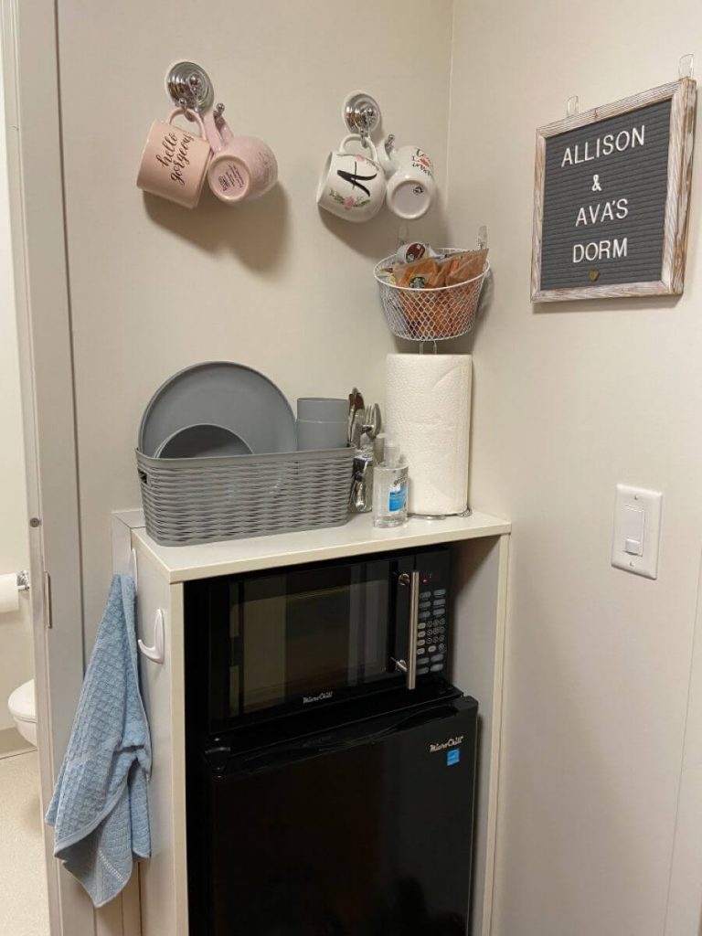 dorm room kitchen 