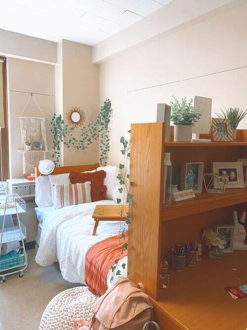 aesthetic bohemian dorm