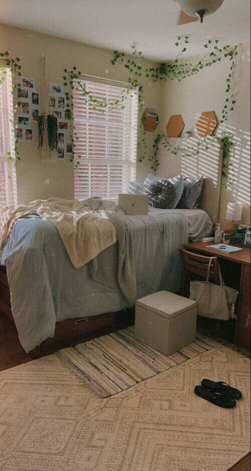 boho chic dorm room