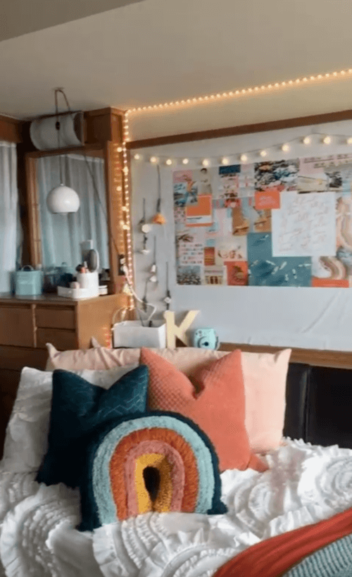 cute girls dorm