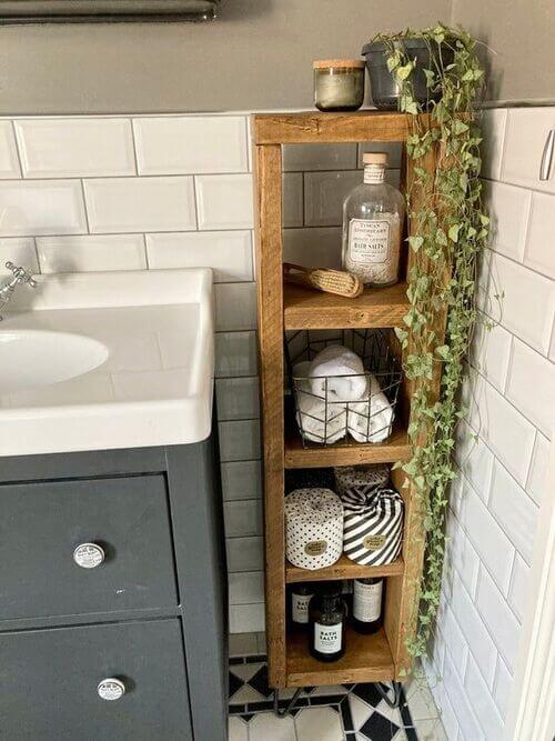 Organization ideas for small bathrooms