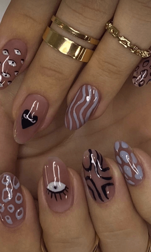 brown nails art
