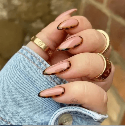 brown nails with leopard