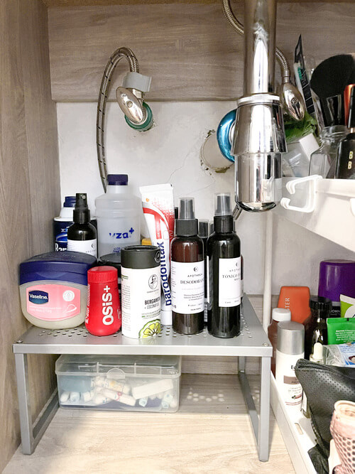 very small bathroom storage ideas