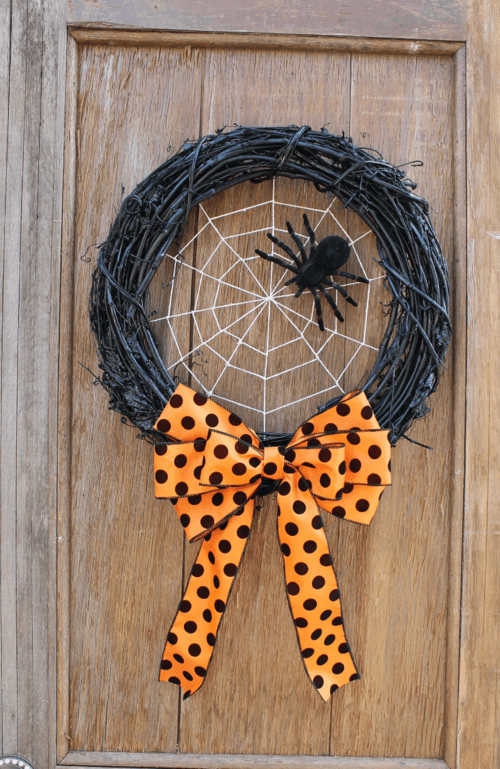 creative halloween wreath