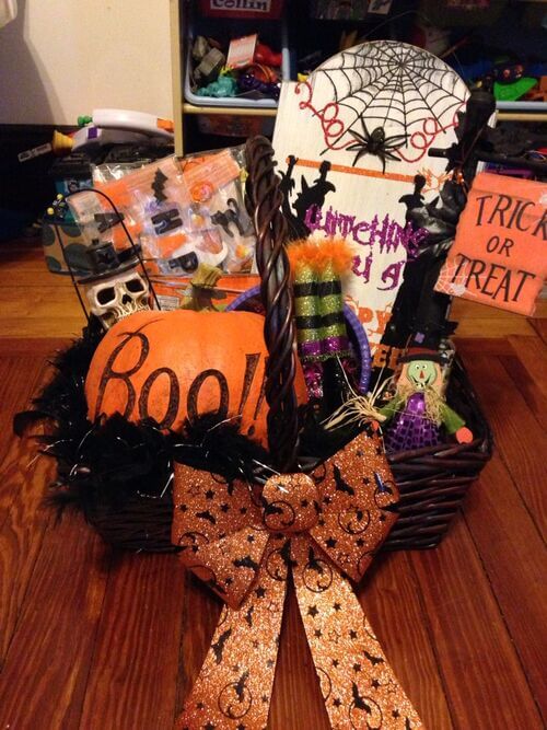 cute spooky basket