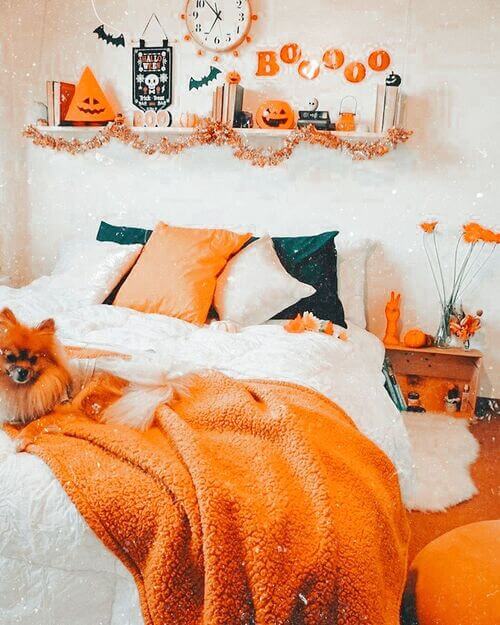 dorm room halloween decor