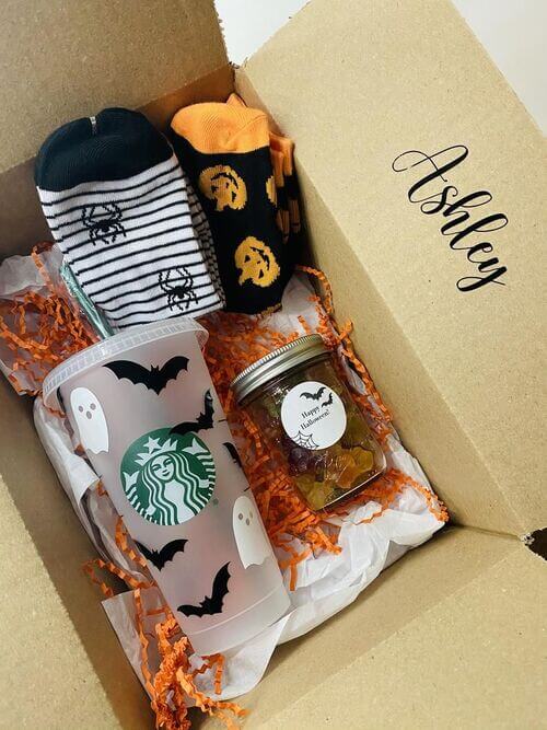 22-spooky-basket-ideas-for-your-boo-that-they-will-love