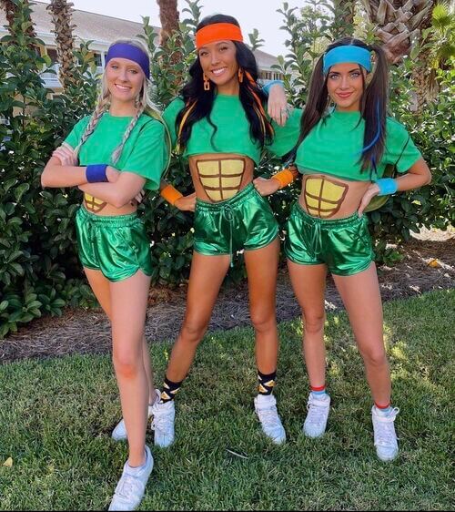 19 College Halloween Costume Ideas Everyone Obsesses Over in 2024