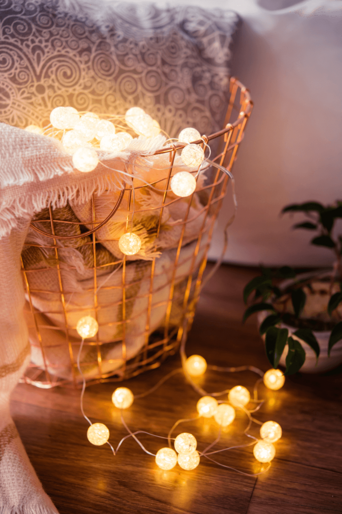 23 Best Modern Christmas Decor Ideas To Try Out This Year
