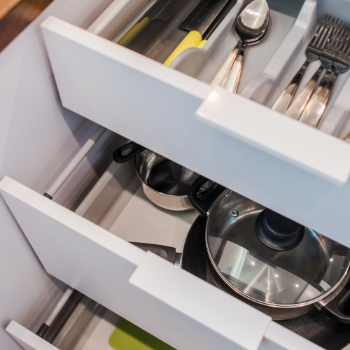 how to organize pots and pans in cabinet