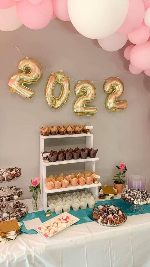 cute dessert table graduation