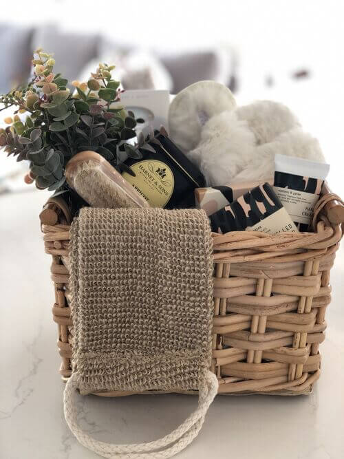 spa gift baskets for mom