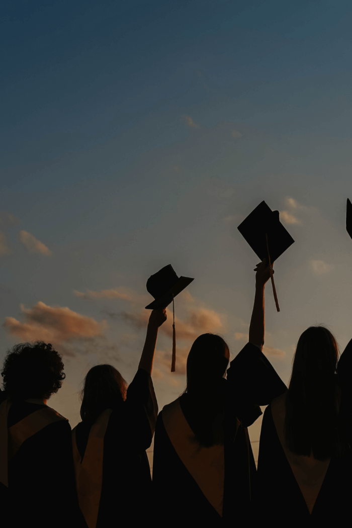 10 Things NOT To Do At Your Graduation Party (Like, Seriously Don’t)