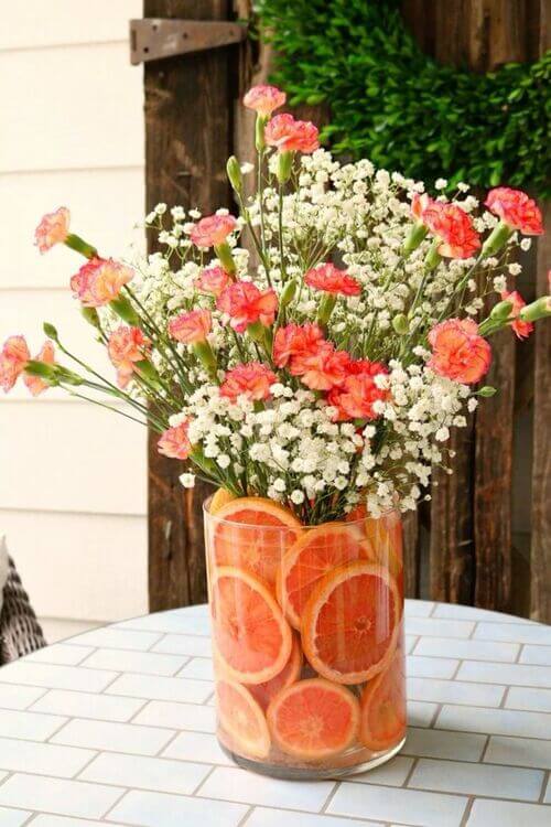 centerpiece with fruit and flowers