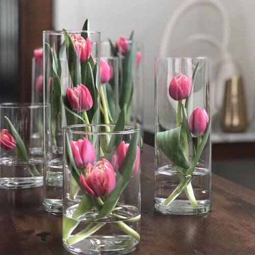 elegant tulip summer centerpiece