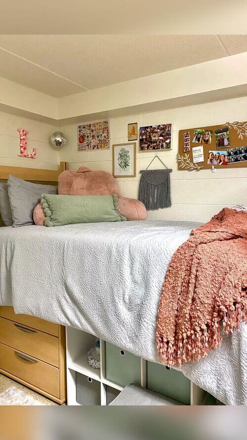 dorm room ideas 23