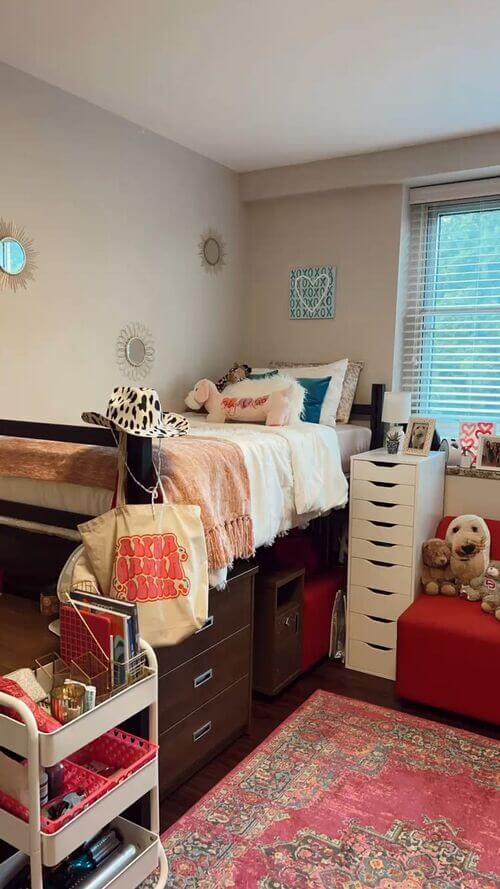dorm with pink accent