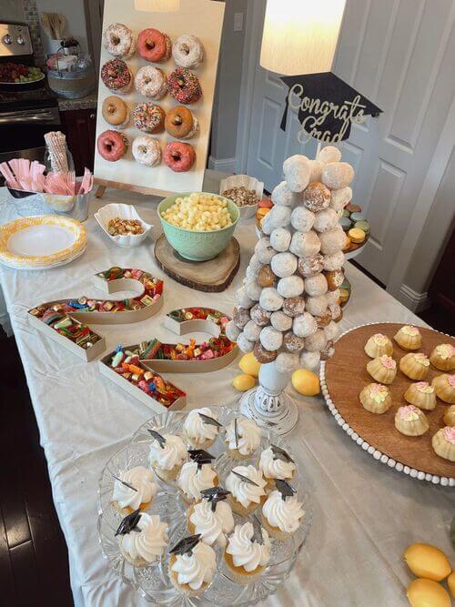 grad party decorating ideas