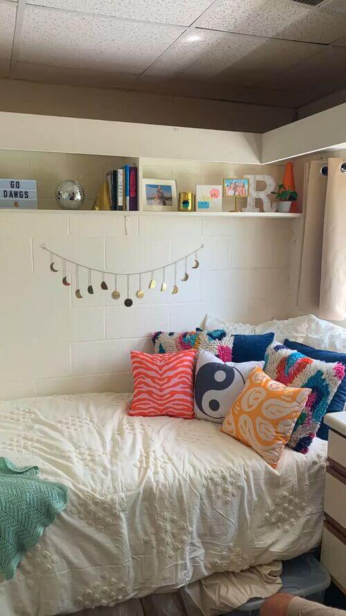 simple boho dorm