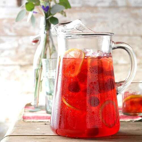 Iced-Raspberry-Tea
