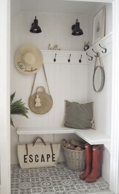 corner mudroom ideas