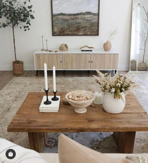 modern elegant coffee table decor