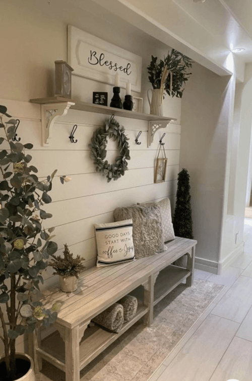 small farmhouse mudroom