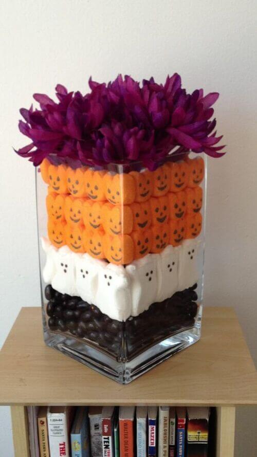 candy centerpiece halloween