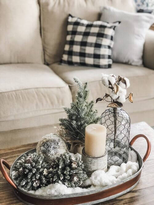 cozy winter coffee table decor