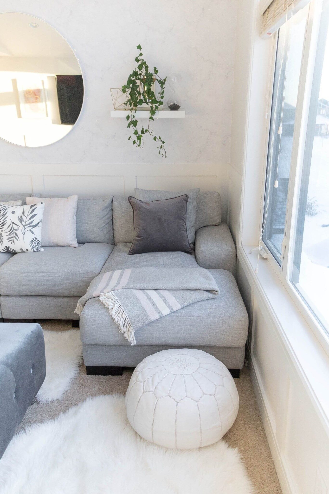21 Small Apartment Living Room Ideas for the Coziest Space