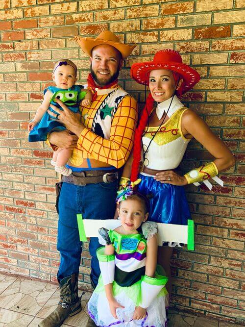 toy story family costume