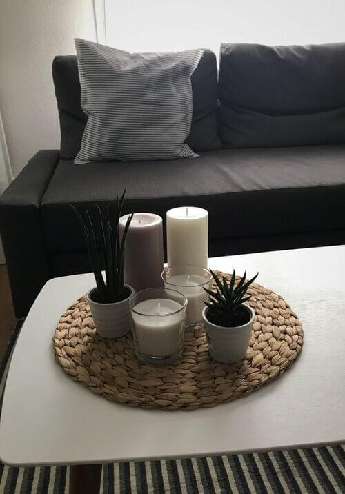 winter coffee table decor