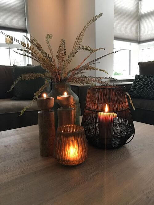 cozy coffee table decor