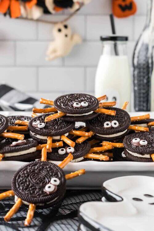 easy oreo spiders for halloween