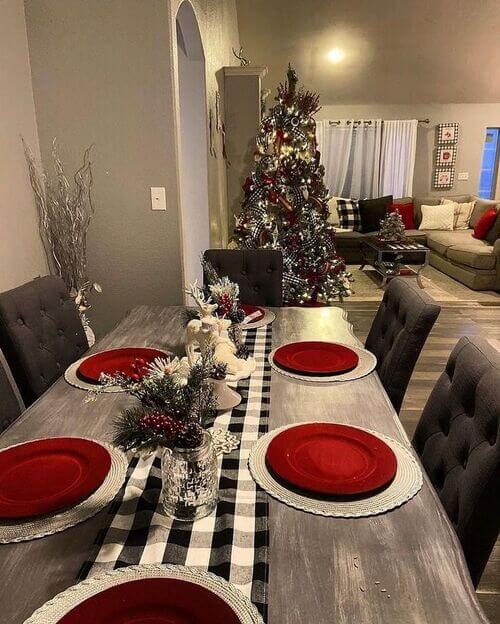 cozy christmas table