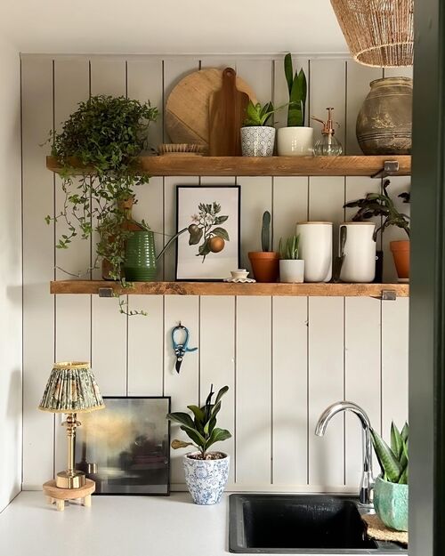 floating shelves small apartment