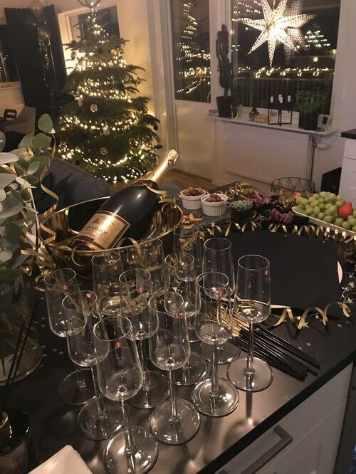 bubbly bar for nye